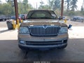 2005 Lincoln Navigator — photo 12 of 16 | VIN 5LMFU28545LJ14673