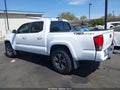 2017 Toyota Tacoma — photo 15 of 17 | VIN 3TMAZ5CN7HM039269
