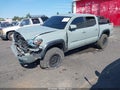 2022 Toyota Tacoma — photo 2 of 17 | VIN 3TMCZ5AN3NM491324