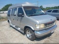 1992 Ford Econoline — photo 1 of 11 | VIN 1FDEE14NXNHA45647