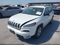 2014 Jeep Cherokee — photo 2 of 17 | VIN 1C4PJLAB6EW181039