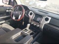 2017 Toyota Tundra — photo 5 of 17 | VIN 5TFEY5F11HX218379