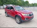 2011 Kia Sorento — photo 1 of 11 | VIN 5XYKU4A29BG071621