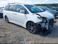 2014 Toyota Sienna — photo 1 of 17 | VIN 5TDXK3DC5ES437169