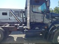 2004 Volvo VHD — photo 13 of 20 | VIN 4V5K99GF84N355908