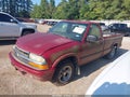 1999 Chevrolet S-10 — photo 2 of 11 | VIN 1GCCS14X7XK146057