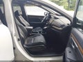 2019 Honda CR-V — photo 5 of 16 | VIN 2HKRW2H91KH619457