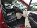 2015 Chrysler Town & Country — photo 5 of 17 | VIN 2C4RC1BGXFR664688