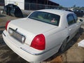 2006 Lincoln Town Car — photo 4 of 11 | VIN 1LNHM82W86Y628563