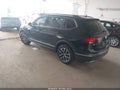 2021 Volkswagen Tiguan — photo 3 of 16 | VIN 3VV2B7AX4MM088093