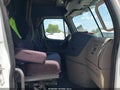 2017 Freightliner Cascadia 125 — photo 7 of 22 | VIN 3AKJGLDV7HSJD8340