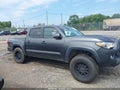 2018 Toyota Tacoma — photo 13 of 16 | VIN 3TMCZ5AN3JM186111