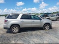 2015 GMC Acadia — photo 13 of 16 | VIN 1GKKRPKD8FJ375276