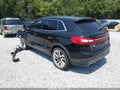 2017 Lincoln MKX — photo 3 of 16 | VIN 2LMPJ8LR6HBL53793