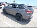 2019 Toyota Highlander — photo 3 of 17 | VIN 5TDKZRFH4KS563648