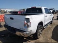 2013 Toyota Tundra — photo 4 of 16 | VIN 5TFDW5F10DX320669