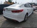 2017 Kia Optima — photo 4 of 11 | VIN 5XXGT4L30HG177399