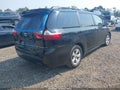 2015 Toyota Sienna — photo 4 of 17 | VIN 5TDKK3DC5FS602889