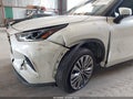 2021 Toyota Highlander — photo 6 of 19 | VIN 5TDFZRAHXMS038802