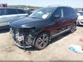 2017 Nissan Pathfinder — photo 2 of 16 | VIN 5N1DR2MN1HC615932