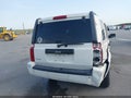 2006 Jeep Commander — photo 16 of 17 | VIN 1J8HG48N16C237733