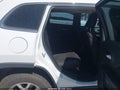 2016 Jeep Cherokee — photo 8 of 18 | VIN 1C4PJMCS4GW245889