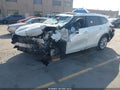 2023 Toyota Highlander — photo 2 of 20 | VIN 5TDKDRAH2PS041839