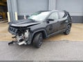 2019 Jeep Compass — photo 2 of 16 | VIN 3C4NJDBB2KT696231