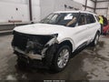 2022 Ford Explorer — photo 2 of 17 | VIN 1FMSK8FH7NGA03857