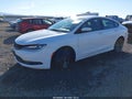 2015 Chrysler 200 — photo 2 of 20 | VIN 1C3CCCBGXFN516088
