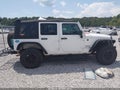 2018 Jeep Wrangler Unlimited — photo 13 of 16 | VIN 1C4HJWDG6JL925781