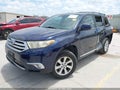 2011 Toyota Highlander — photo 2 of 20 | VIN 5TDBK3EH4BS052542