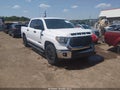 2021 Toyota Tundra — photo 1 of 17 | VIN 5TFEY5F1XMX275240