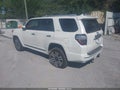 2018 Toyota 4Runner — photo 3 of 17 | VIN JTEBU5JR3J5562501