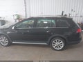 2017 Volkswagen Golf Alltrack — photo 15 of 17 | VIN 3VWH17AUXHM529875