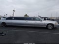 2004 Lincoln Town Car — photo 13 of 16 | VIN 1L1FM81W64Y646938