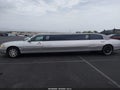 2004 Lincoln Town Car — photo 14 of 16 | VIN 1L1FM81W64Y646938