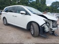 2017 Honda Odyssey — photo 1 of 17 | VIN 5FNRL5H67HB004175