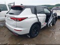 2023 Mitsubishi Outlander — photo 4 of 17 | VIN JA4J4UA85PZ047318