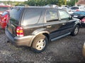2006 Ford Escape — photo 4 of 11 | VIN 1FMCU93116KD11150