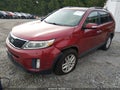 2014 Kia Sorento — photo 2 of 11 | VIN 5XYKT3A6XEG517439