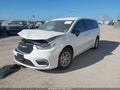 2026 Chrysler Pacifica — photo 2 of 22 | VIN 2C4RC1BG6TR156682