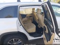 2017 Toyota Highlander — photo 8 of 16 | VIN 5TDJZRFH2HS458529
