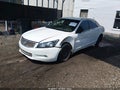 2009 Honda Accord — photo 2 of 11 | VIN 1HGCP26309A155257