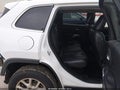 2018 Jeep Cherokee — photo 8 of 17 | VIN 1C4PJMLB9JD619142