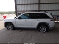 2026 Jeep Grand Cherokee — photo 14 of 16 | VIN 1C4RJHAG8TC262950