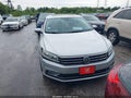 2017 Volkswagen Passat — photo 12 of 16 | VIN 1VWCT7A38HC020672