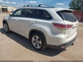 2015 Toyota Highlander — photo 3 of 16 | VIN 5TDYKRFHXFS063059