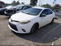 2015 Toyota Corolla — photo 2 of 17 | VIN 2T1BURHE2FC331985