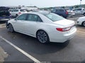 2017 Lincoln Continental — photo 3 of 16 | VIN 1LN6L9NCXH5606716